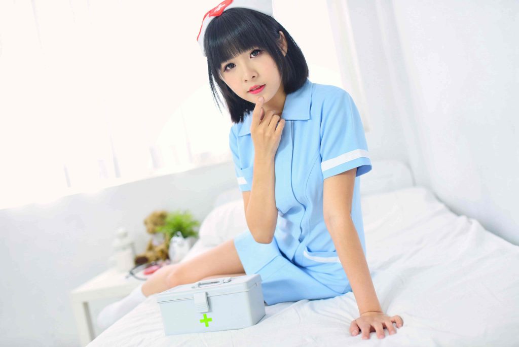 制服の女生  海琳 护士与女仆 图 [40P／224MB]